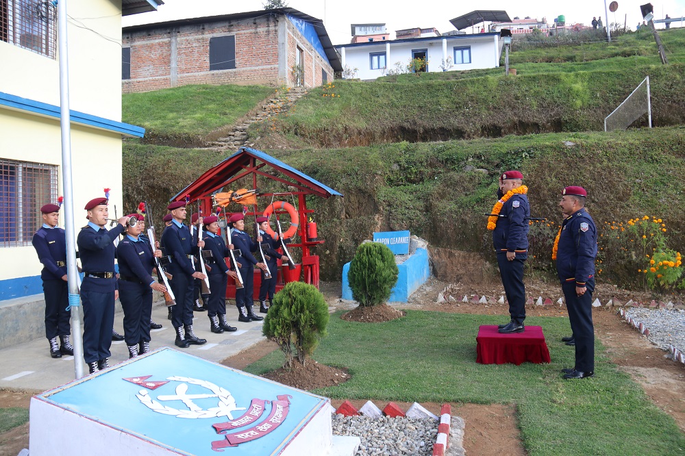 प्रदेश प्रहरी प्रमुख ईश्वर कार्की द्वारा प्रहरीलाई इमानदारी र जनसेवामा जोड